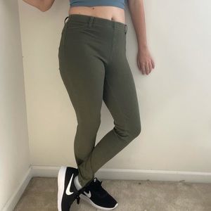 Time and Tru Green Jeggings